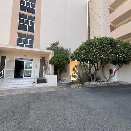 Apartment Vue Au Lavandou Avec Parking - Fr-1-308-64 Le Lavandou