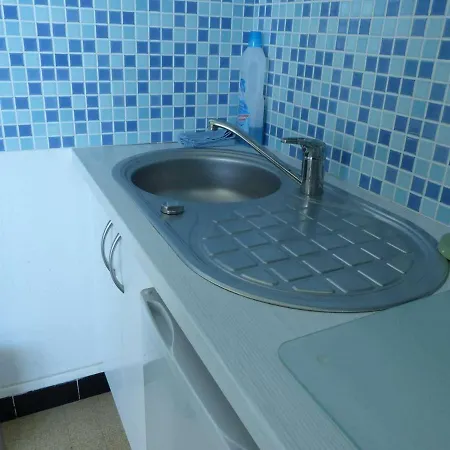 Appartement Au Bord De L'eau Avec Parking Privé Et Wifi - Fr-1-308-64 *