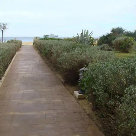 Vue Au Lavandou Avec Parking - Fr-1-308-64 Apartman