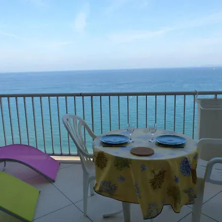 Vue Au Lavandou Avec Parking - Fr-1-308-64