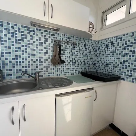 Апартаменти Vue Au Lavandou Avec Parking - Fr-1-308-64 Ле-Лаванду