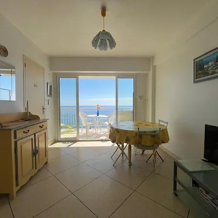 Vue Au Lavandou Avec Parking - Fr-1-308-64 Ле-Лаванду