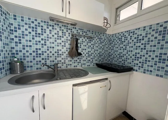 Apartman Vue Au Lavandou Avec Parking - Fr-1-308-64 Le Lavandou