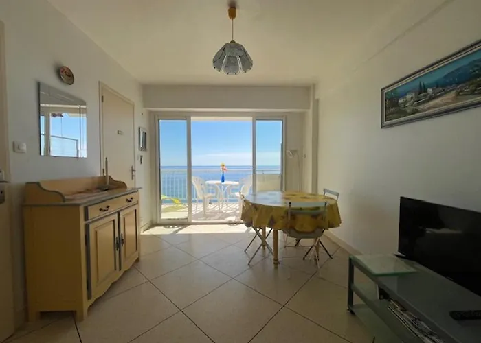 Vue Au Lavandou Avec Parking - Fr-1-308-64 Le Lavandou